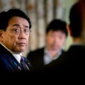 包头日本贸易谈判代表赤泽亮正据悉本周考虑返回华盛顿继续谈判
